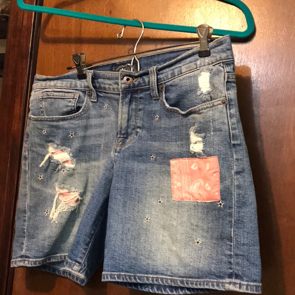 Lucky Sz 8 Ripped Denim Shorts with Stars